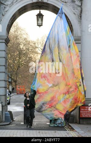 Westminster, London, UK. 29th Nov, 2019. Protesters from XR Extinction Rebellion once again start their campaign of awareness and action on climate change in Westminster, joining their regular hunger strike protesters at political party Headquarters in Westminster. Credit: Imageplotter/Alamy Live News Stock Photo