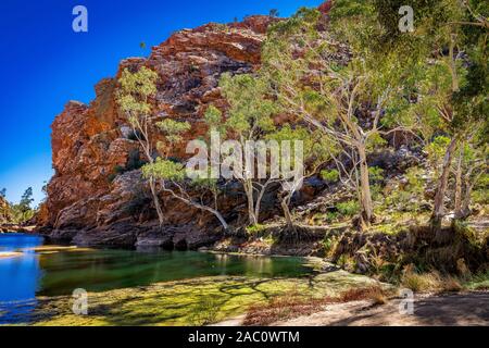 Ellery Creek Big Hole and surrounds in the West MacDonnell Ranges in the remote Northern Territory of central Australia Stock Photo