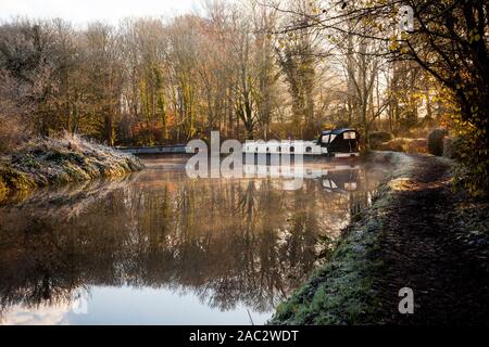 Winter morning, River Stort, Narrow Boats Stock Photo