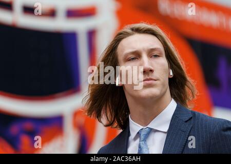 Columbia, SC, USA. 30th Nov, 2019. Clemson Tigers quarterback Trevor Lawrence (16) arrives for the NCAA matchup at Williams-Brice Stadium in Columbia, SC. (Scott Kinser/Cal Sport Media). Credit: csm/Alamy Live News Stock Photo