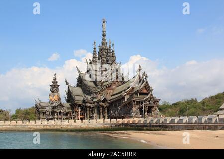 Holztempelanlage in Pattaya - Sanctuary of Truth Stock Photo
