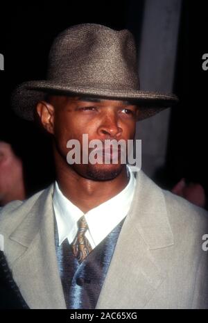 Century City, California, USA 22nd March 1995 Comedian Damon Wayans attends Universal Pictures' 'Major Payne' Premiere on March 22, 1995 at Cineplex Odeon  Century Plaza Cinemas in Century City, California, USA. Photo by Barry King/Alamy Stock Photo Stock Photo