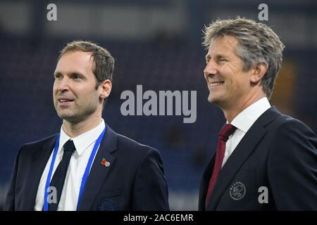 LONDON, ENGLAND - NOVEMBER 5, 2019: Petr Cech and Edwin van der Sar pictured prior to the 2019/20 UEFA Champions League Group H game between Chelsea FC (England) and AFC Ajax (Netherlands) at Stamford Bridge. Stock Photo