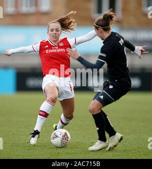 Arsenal's Lia Walti (left) during the FA Women's Super League match at Meadow Park, Borehamwood. Stock Photo