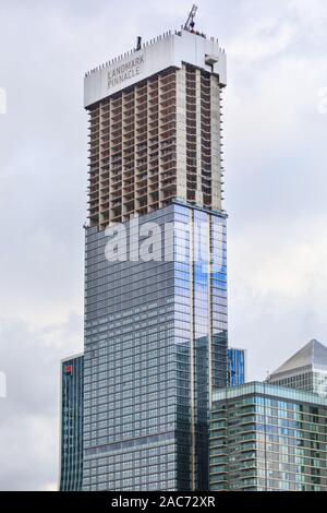 Landmark Pinnacle, 233-metre tall concrete core skyscraper under construction in Canary Wharf, London, UK Stock Photo