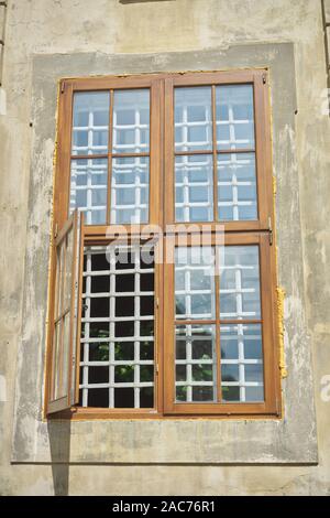 modern wood window frames