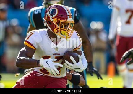 Dallas Cowboys wide receiver Terry Glenn celebrates a touchdown in the  second half against the Washington Redskins at FedEx Field in Landover,  Md., on Sept. 27, 2004. The Cowboys won the game