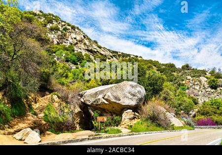 Tunnel Rock in Sequoia National Park, California Stock Photo