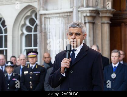 London, UK. 02nd Dec, 2019. Mayor of London, Sadiq Khan, spaeks at the vigil. Tributes are paid to the victims of the London Bridge Terriorist attack. James Merritt and Saskia Jones died in the attack. Credit: Tommy London/Alamy Live News Stock Photo