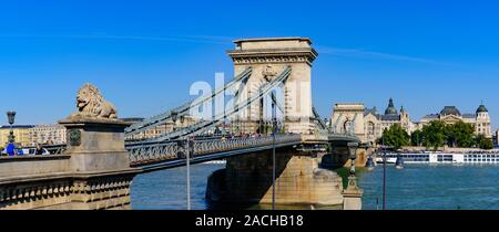 Panorama of Széchenyi Chain Bridge across the River Danube connecting Buda and Pest, Budapest, Hungary Stock Photo