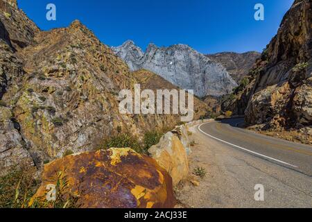 Views along the Kings Canyon Scenic Byway, SR 180, through Giant Sequoia National Monument, Sequoia National Forest, California, USA Stock Photo