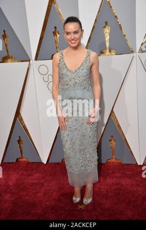 LOS ANGELES, CA - FEBRUARY 28, 2016: Daisy Ridley at the 88th Academy Awards at the Dolby Theatre, Hollywood. © 2016 Paul Smith / Featureflash Stock Photo