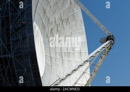 Goonhilly 1 satellite dish. This satellite dish, also known as Arthur, was the first open parabolic dish. It was built in 1962 to link with the Telsta Stock Photo