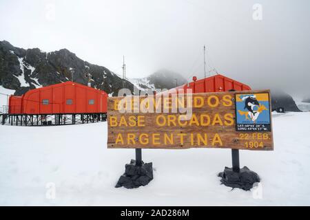 Welcome sign, Argentine scientific station Base Orcadas, Laurie Island, South Orkney Islands, Antarctica Stock Photo