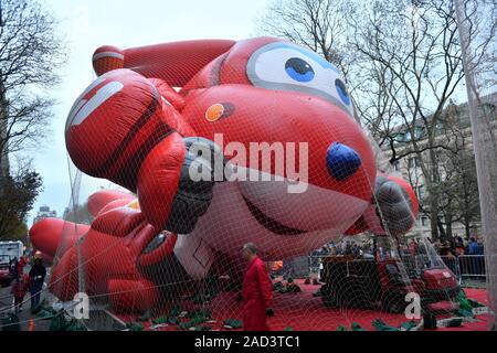 The Macy's Thanksgiving Day Parade balloons are inflated in front of the public on the Upper West Side on Thanksgiving Eve, New York, USA - 27 Nov 201 Stock Photo