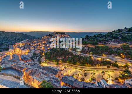 Dawn at the old baroque town of Ragusa Ibla in Sicily, Italy Stock Photo