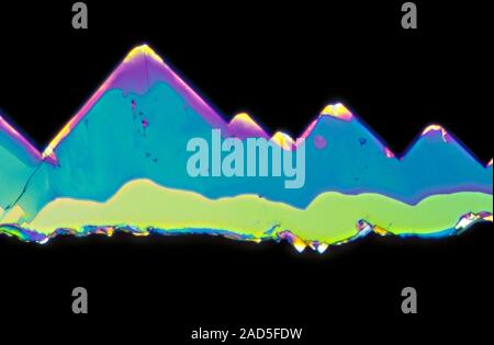Light micrograph (LM) of Vitamin B3 crystals. Vitamin B3, also know as niacin or nicotinic acid, is a water-soluble vitamin whose derivatives such as Stock Photo
