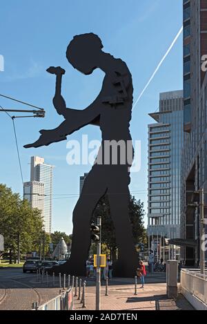 the sculpture, hammering man, designed by jonathan borofsky, near frankfurt exhibition area, frankfu Stock Photo