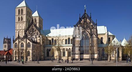 Muenster Cathedral, Muenster, North Rhine-Westphalia, Germany, Europe Stock Photo