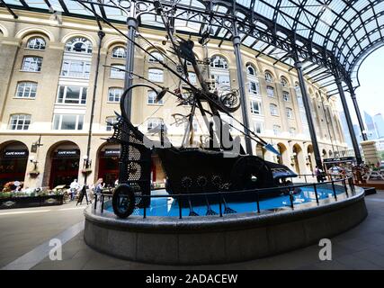 Hay's Galleria is an old warehouse converted to a modern shopping and office complex near the river Thames in London, England. Stock Photo