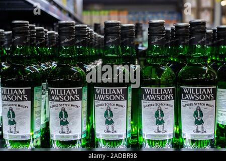 Tyumen, Russia - August 27, 2019: William Lawson's whisky drink bottles for sale in metro hypermarket stores Stock Photo