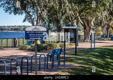 City park on Lake Minneola near Historic Downtown Clermont, Florida ...