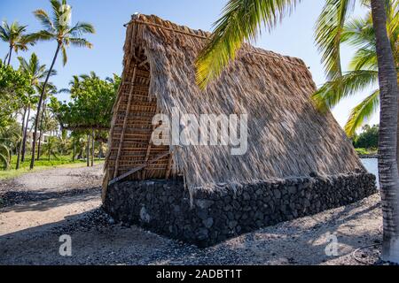 traditional thatched building on the beach Maui, Hawaii, USA Stock Photo