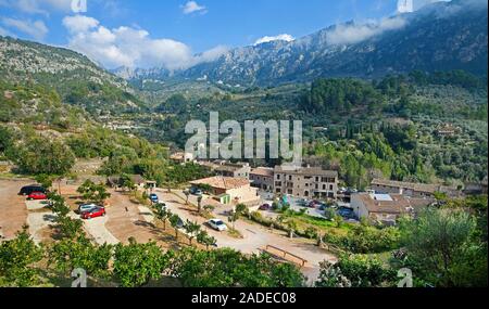 The mountain village Fornalutx, Serra de Tramuntana, Mallorca, Balearic islands, Spain Stock Photo