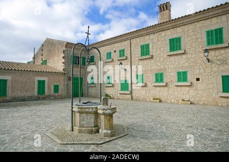 Santuari de Nostra Senyora de cura, monastery on Puig de Randa, between Algaida und Llucmajor, Mallorca, Balearic islands, Spain Stock Photo