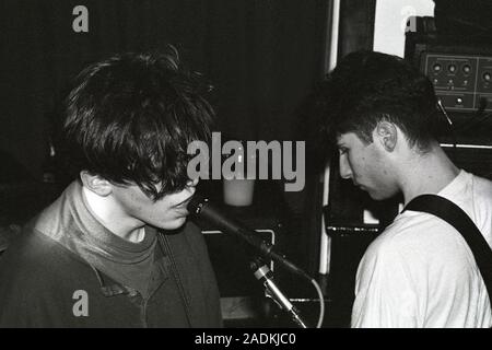Mark Gardener and Steve Queralt from the indie band Ride at the Wheatsheaf, Dunstable, UK, 29/01/90. Stock Photo