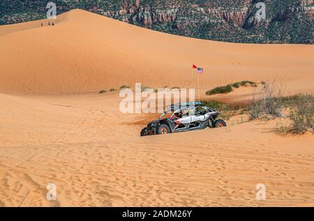 ATV riding in Coral Pink Sand Dunes State Park near Kanab, Utah Stock Photo