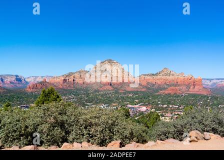 Sedona, Arizona/ United states of America, USA-october 13th 2019: Panoramic view on Thunder mountain, capitol butte Stock Photo