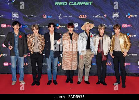 Nagoya, Japan. 4th December, 2019. Members of South Korean K-Pop