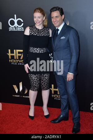 BEVERLY HILLS, CA. November 6, 2016: Actress Bryce Dallas Howard & actor Edgar Ramirez at the 2016 Hollywood Film Awards at the Beverly Hilton Hotel. © 2016 Paul Smith / Featureflash Stock Photo