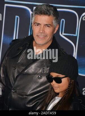 Los Angeles, USA. 4th Dec, 2019. Esai Morales 074 attends the premiere of 20th Century Fox's 'Spies In Disguise' at El Capitan Theatre on December 04, 2019 in Los Angeles, Credit: Tsuni/USA/Alamy Live News Stock Photo