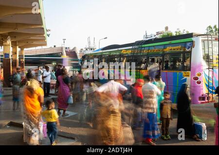 Pondicherry, India -May 2017: The central Bus Station Stock Photo - Alamy