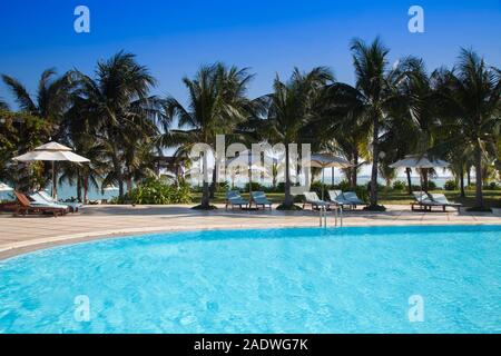 Swimming Pool, Hotel Saigon Ninh Chu Resort, Phan Rang, South China Sea, Ninh Thuan Province, Vietnam Stock Photo