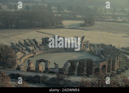 italy, abruzzo, l'aquila, ruins of amiternum, amphitheatre Stock Photo