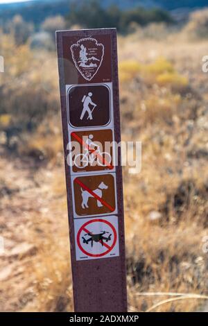 Fruita, Colorado - Drones, bicycles, and dogs are prohibited from a trail in Colorado National Monument. Stock Photo