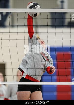 Volleyball action with Kuna vs Shelley High School in Coer d'Alene, Idaho. Stock Photo