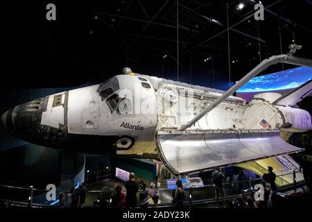 space shuttle atlantis with payload doors open on display in the kennedy space center florida usa Stock Photo