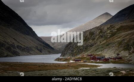 Look At Rondvasbu Tourist Center And Cabins In Rondane National