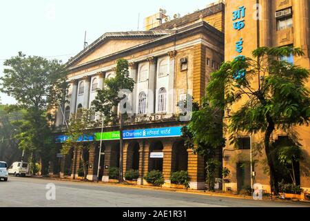 Standard Chartered Bank building, Flora Fountain, Hutatma Chowk, Mumbai, Maharashtra, India, Asia Stock Photo