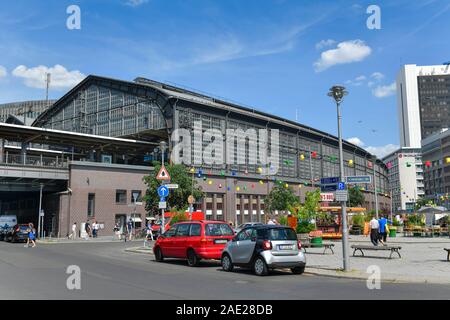 Bahnhof Friedrichstraße, Mitte, Berlin, Deutschland Stock Photo