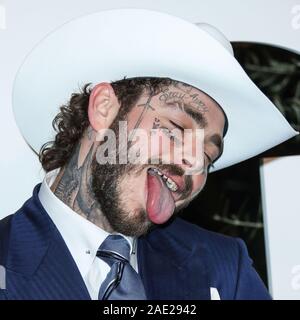 WEST HOLLYWOOD, LOS ANGELES, CALIFORNIA, USA - DECEMBER 05: Rapper Post Malone arrives at the 2019 GQ Men Of The Year Party held at The West Hollywood EDITION Hotel on December 5, 2019 in West Hollywood, Los Angeles, California, United States. (Photo by Xavier Collin/Image Press Agency) Stock Photo