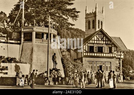 10 Mar 2011 Vintage photo of Gandhi Statue with State Library Facade & Church Mall Road, Shimla Himachal Pradesh INDIA Stock Photo