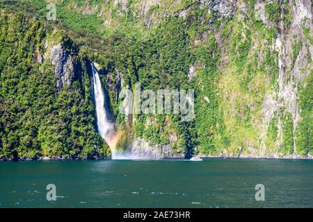 Stirling Falls, amid spectacular fiord scenery in Milford Sound, Fiordland National Park, New Zealand. Stock Photo