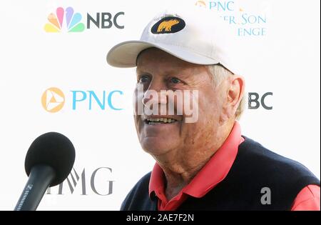 Legendary golfer Jack Nicklaus speaks to media during the 22nd annual PNC Father Son Challenge at the The Ritz-Carlton Golf Club in Orlando. Stock Photo