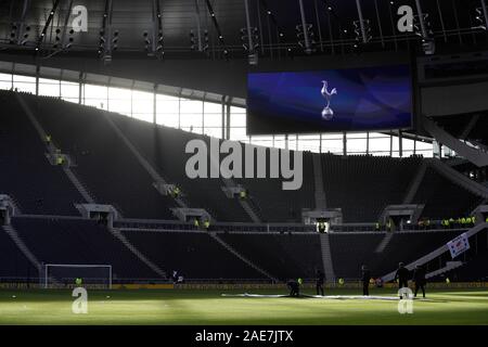 Tottenham Hotspur Stadium, London, UK.   7th Dec, 2019. English Premier League Football, Tottenham Hotspur versus Burnley; Ground staff prepare the pitch inside Tottenham Hotspur Stadium before kick off as - Strictly Editorial Use Only. No use with unauthorized audio, video, data, fixture lists, club/league logos or 'live' services. Online in-match use limited to 120 images, no video emulation. No use in betting, games or single club/league/player publications Credit: Action Plus Sports/Alamy Live News Stock Photo