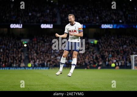 Tottenham Hotspur Stadium, London, UK.   7th December 2019; Tottenham Hotspur Stadium, London, England; English Premier League Football, Tottenham Hotspur versus Burnley; Harry Kane of Tottenham Hotspur celebrates after scoring his sides 1st goal in the 4th minute to make it 1-0 - Strictly Editorial Use Only. No use with unauthorized audio, video, data, fixture lists, club/league logos or 'live' services. Online in-match use limited to 120 images, no video emulation. No use in betting, games or single club/league/player publications Stock Photo